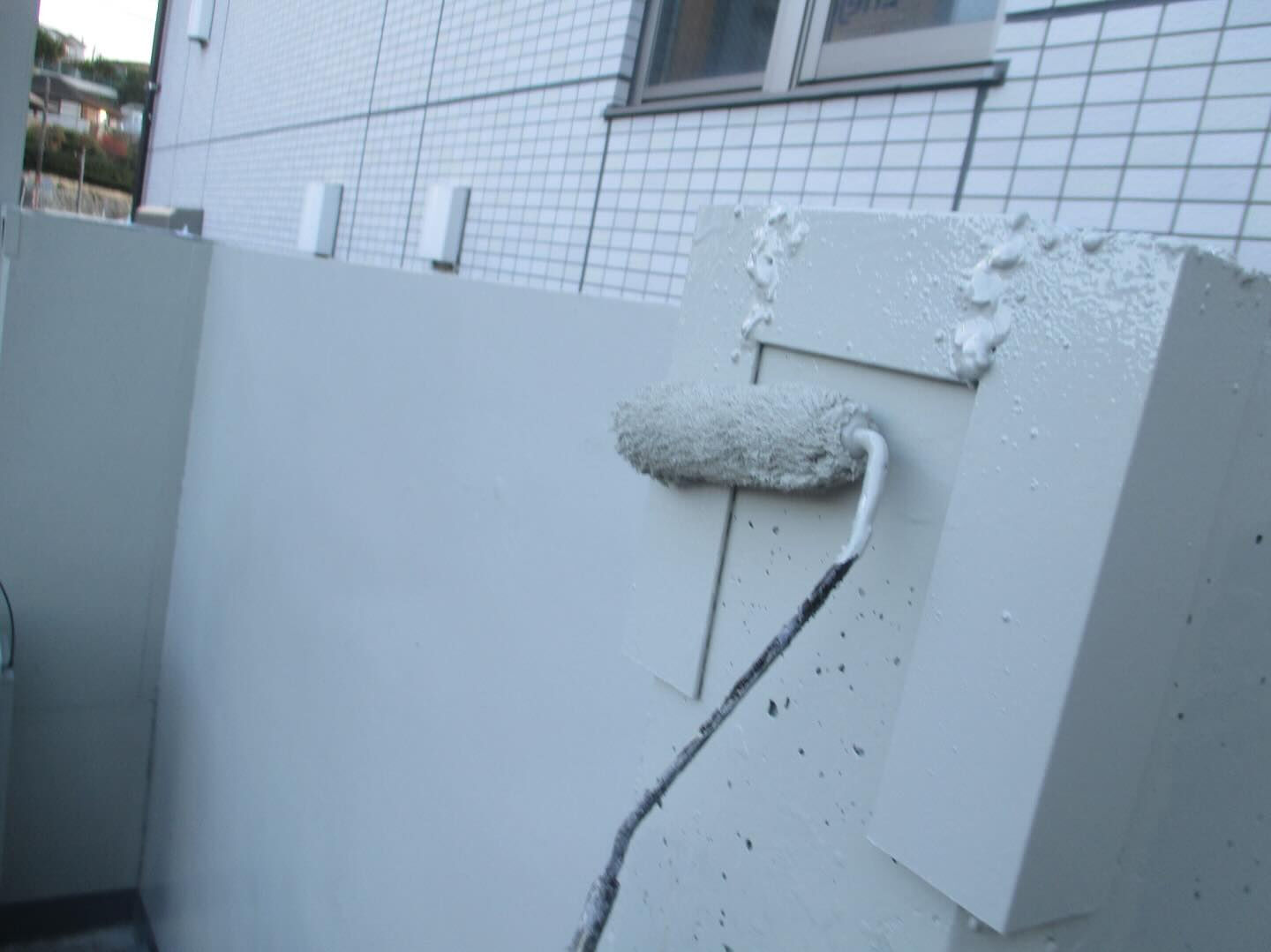 アングルの中塗りをしていきました