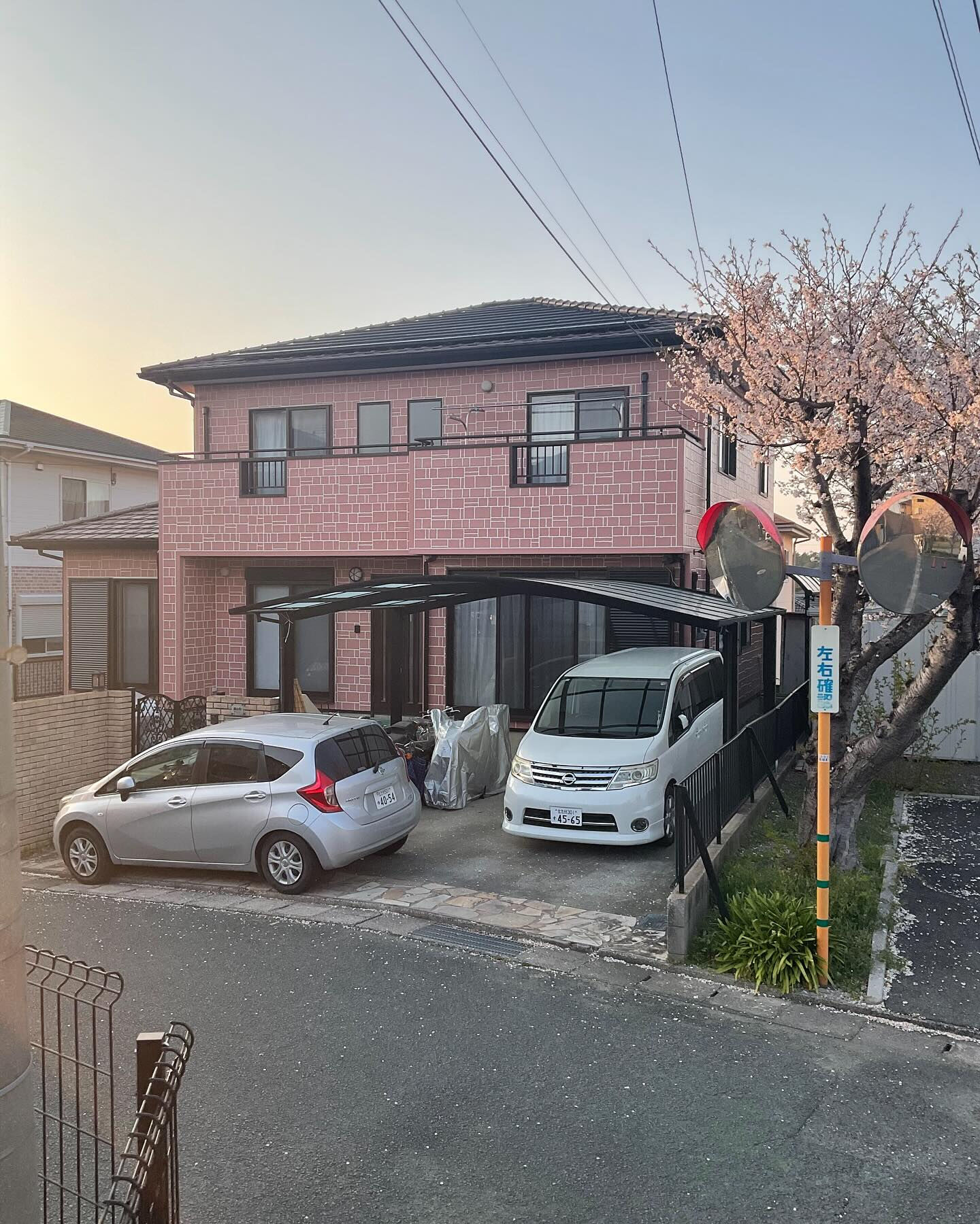 栄州ホームです！足場解体も終わって全て完了いたしました！とて