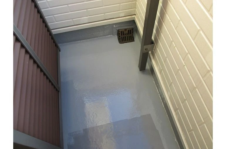 ベランダ床の塗装工事