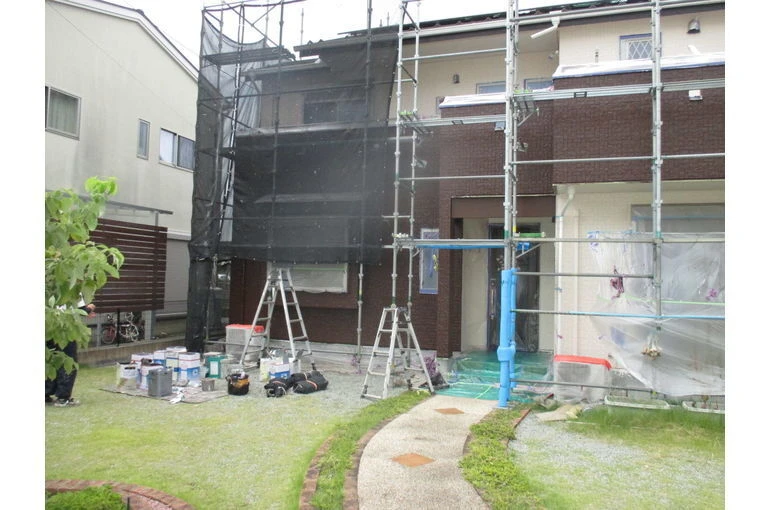 外壁塗装の上塗り
