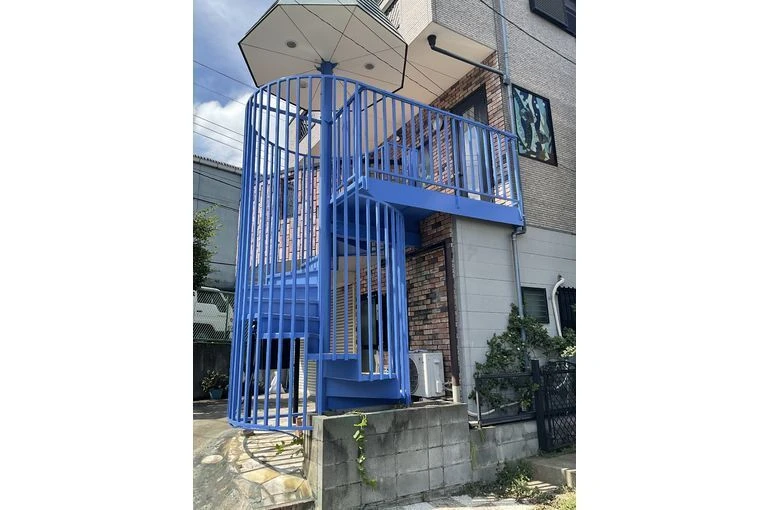 鉄骨階段の塗装工事