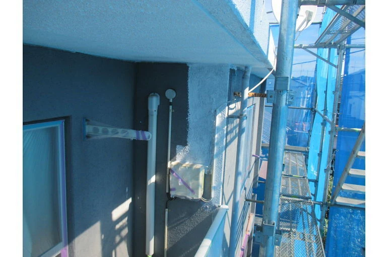 外壁塗装工事の下塗り